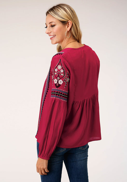 Roper Womens Raspberry Rayon/Nylon Challis L/S Blouse