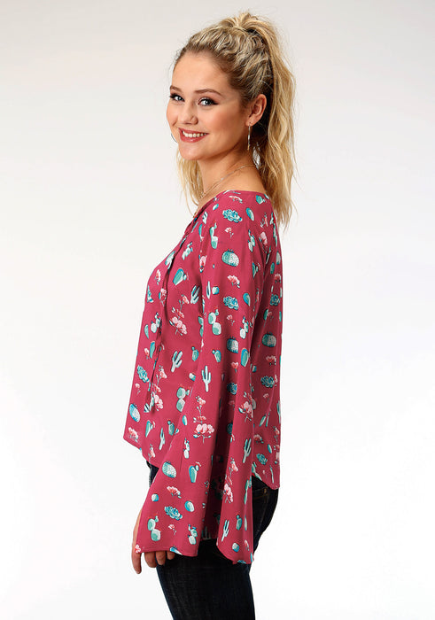 Roper Womens Red Rayon/Nylon Cactus Print L/S Blouse