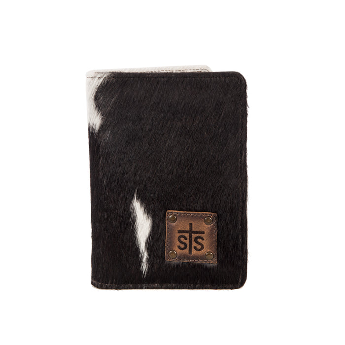 STS Ranchwear Womens Magnetic Distressed Brown Cowhide Bifold Wallet